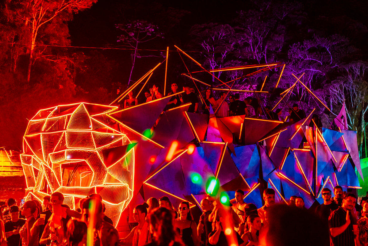 DNA Art Car