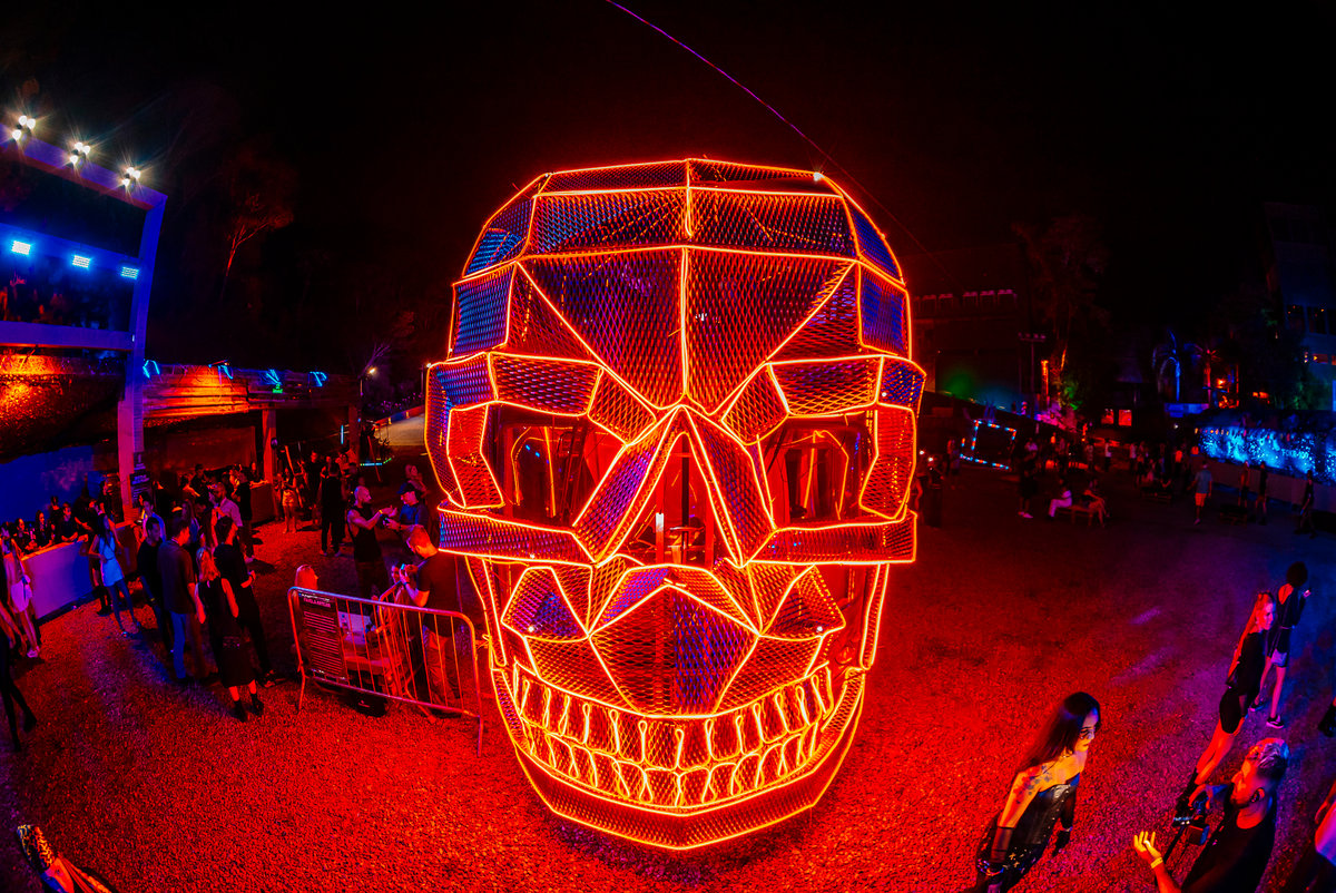 DNA Art Car